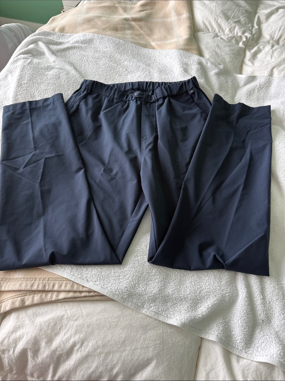 Women's Tracksmith Travel Pants--small